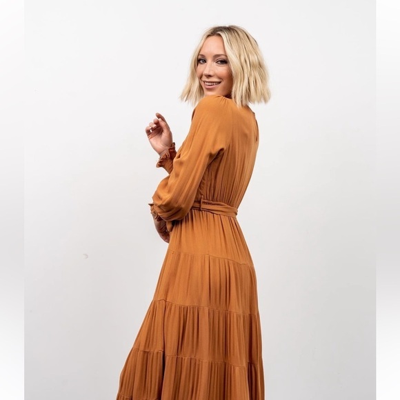 NWT - Baltic Born Colbie Tiered Maxi Dress - Camel - Size L - Picture 4 of 7